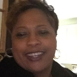 Meet your Posher, Cynthia